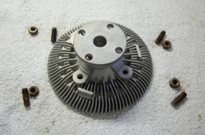 1968-1971 340 Non A-C Fan Clutch_09.jpg