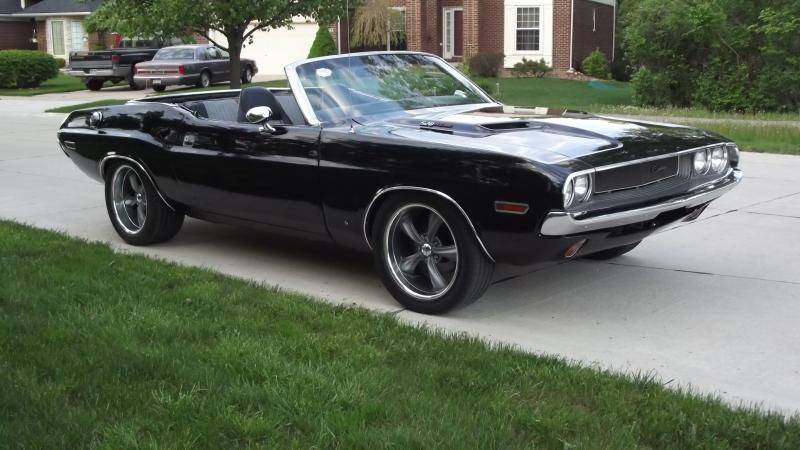 1970 Hemi Challenger Convertible Boss 086.jpg