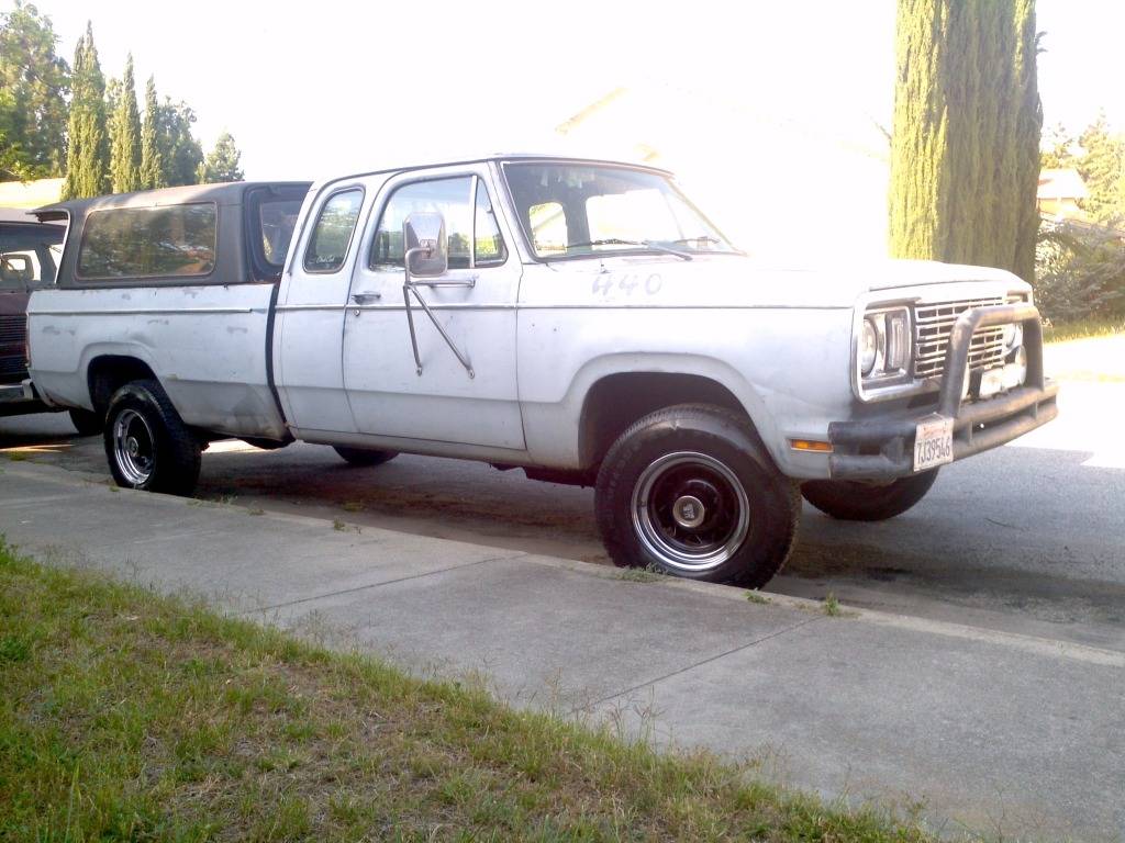 77 Dodge 440 W200 long bed Club cab Located in Ca. $1,500 obo | For E ...