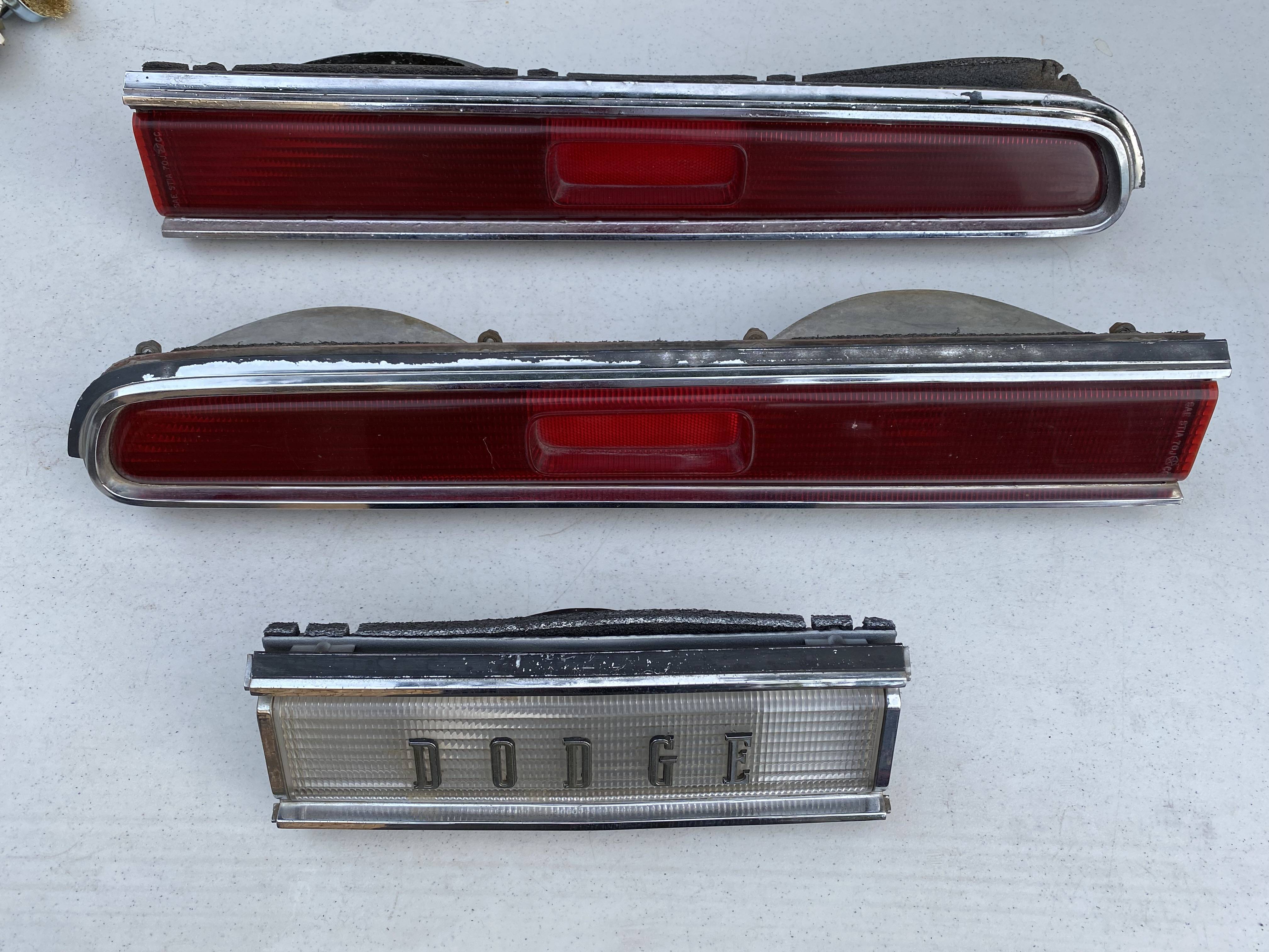 70 Chall Tail Lights 1.jpg