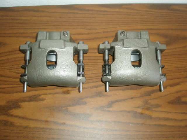 72 B Body Disc Brakes 007 (Small).JPG