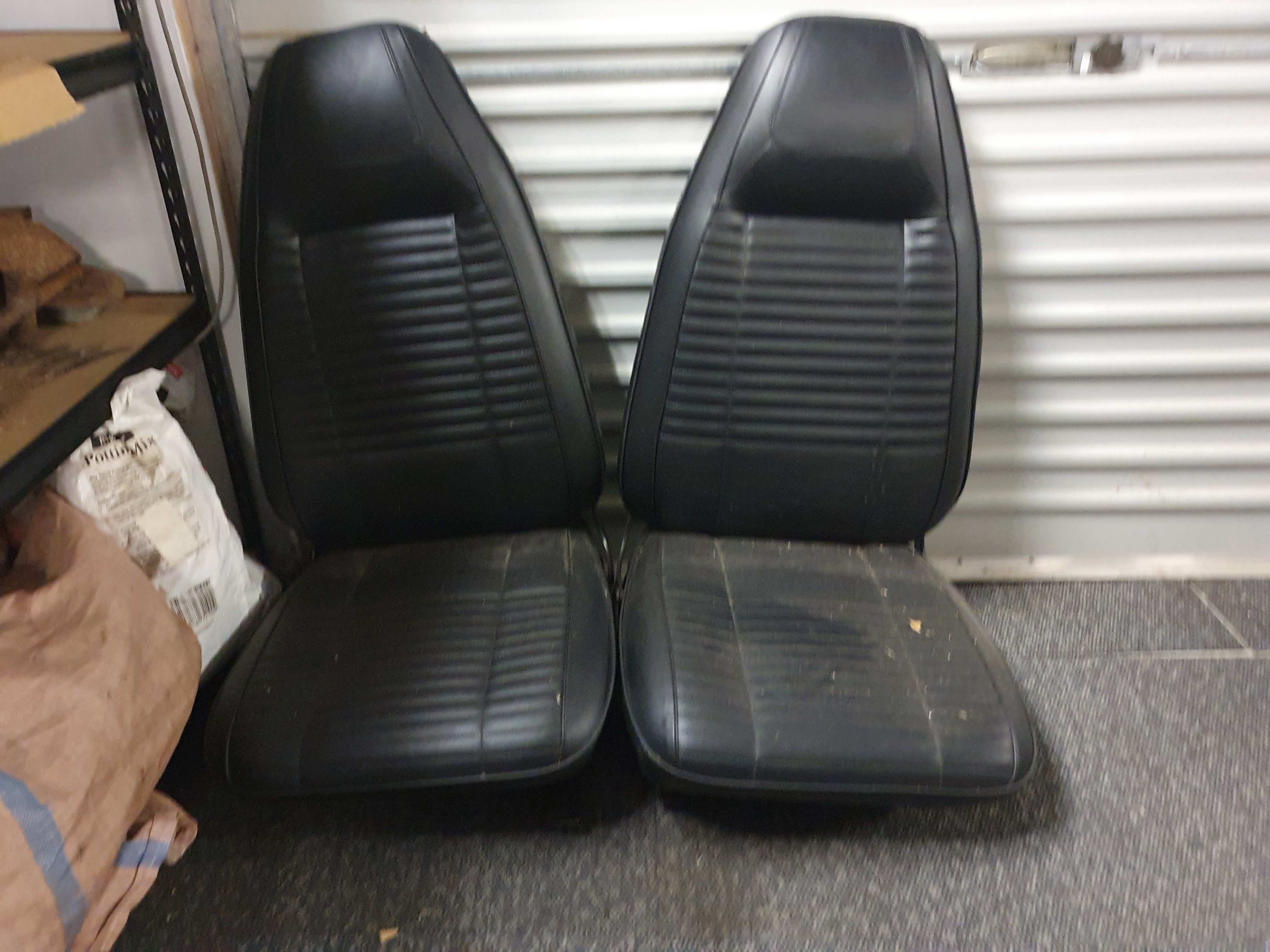 Challenger - front seats.jpg