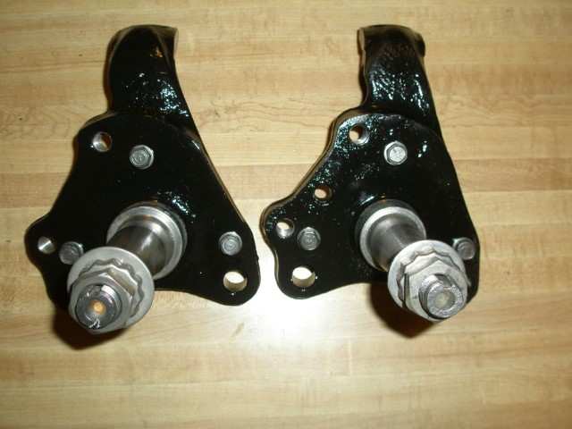 DISC BRAKE SPINDLES 70-76 005 (Small).JPG