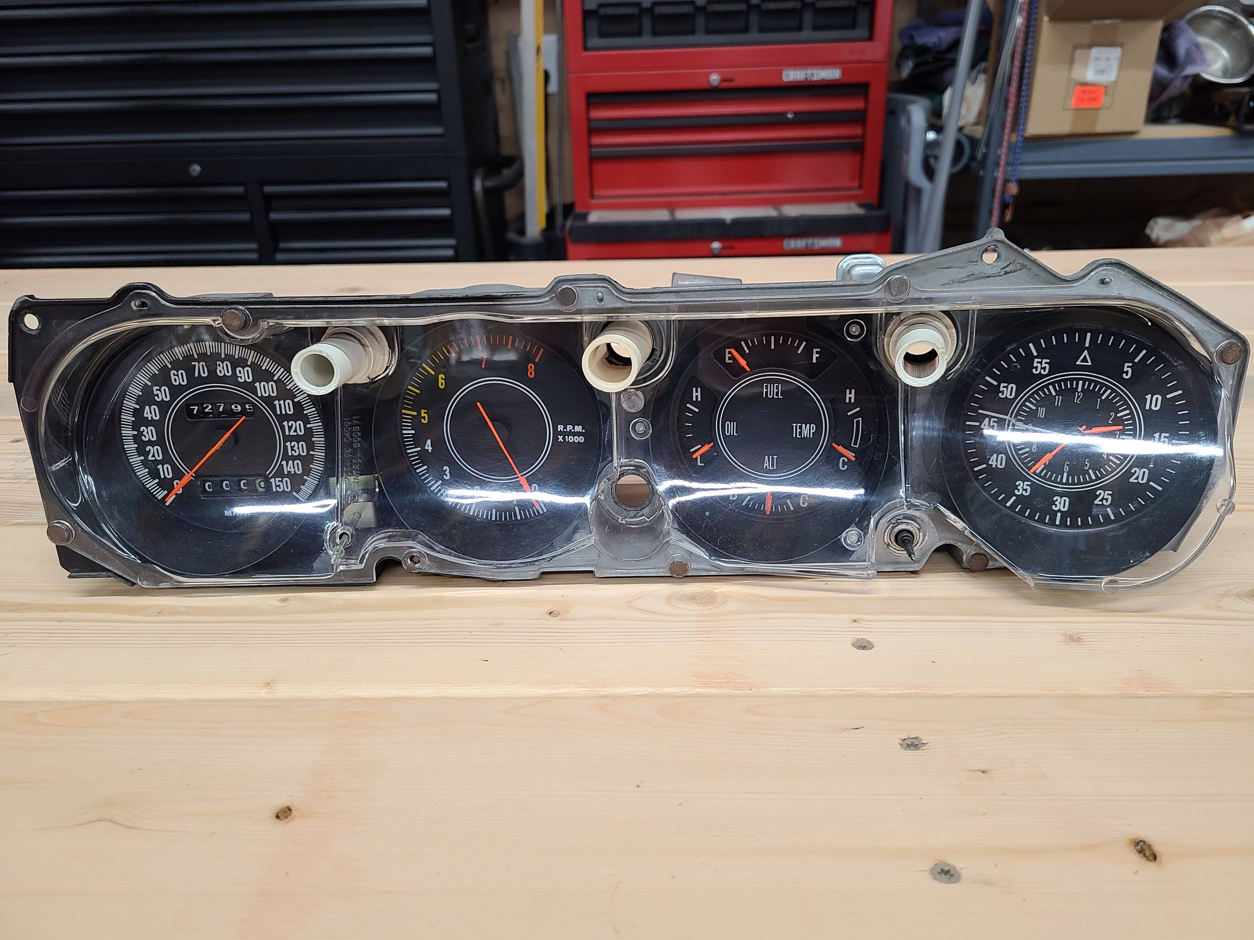 Gauge_Cluster-1.jpg