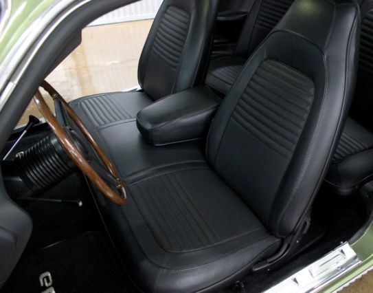 H4X9 Split-Back Bench Seats 1970 Split-Back Bench Seats 2.jpg