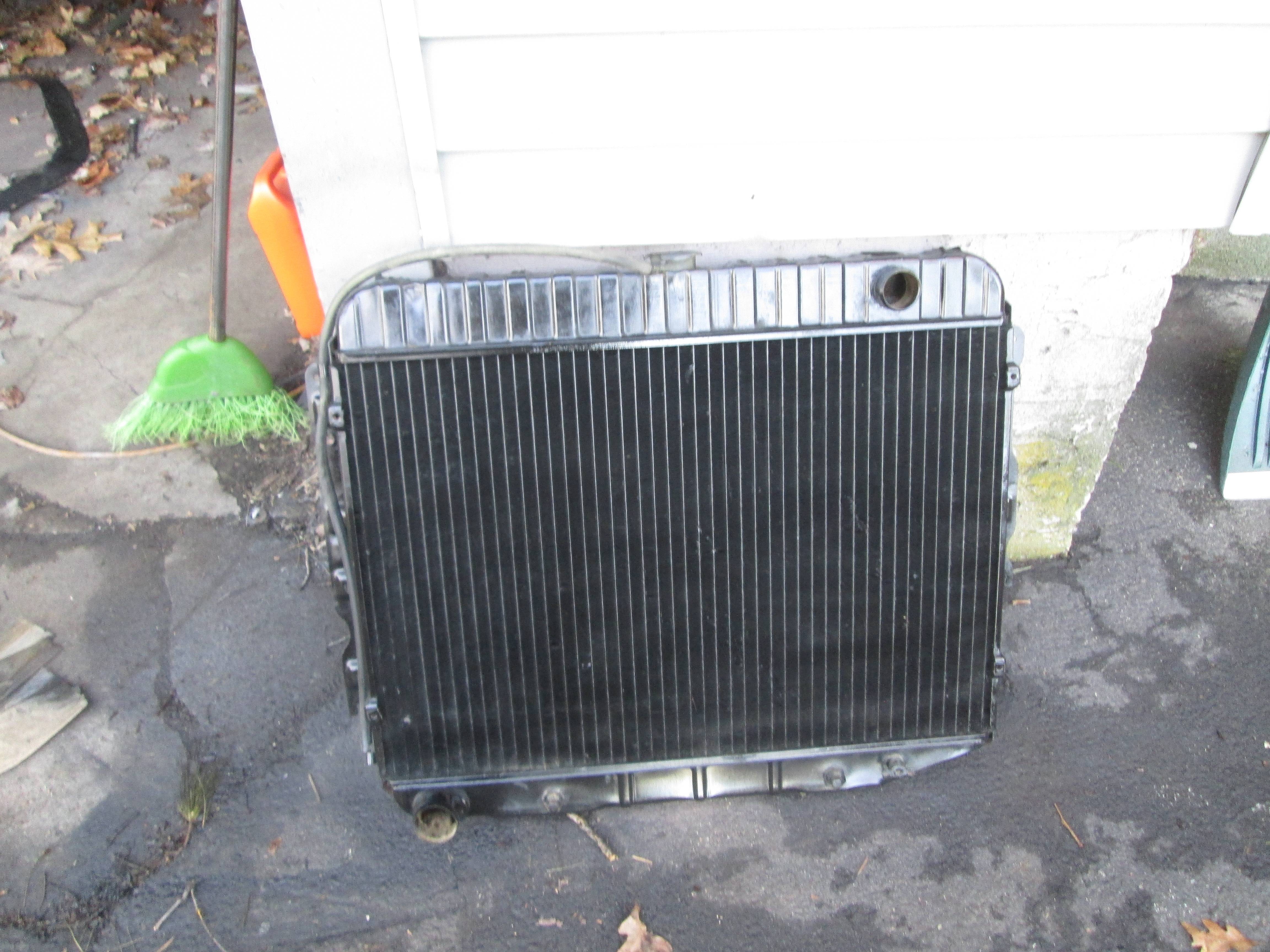 FOR SALE - HEMI 440 6 PACK 2998956 RADIATOR 26 INCH CUDA CHALLENGER ...