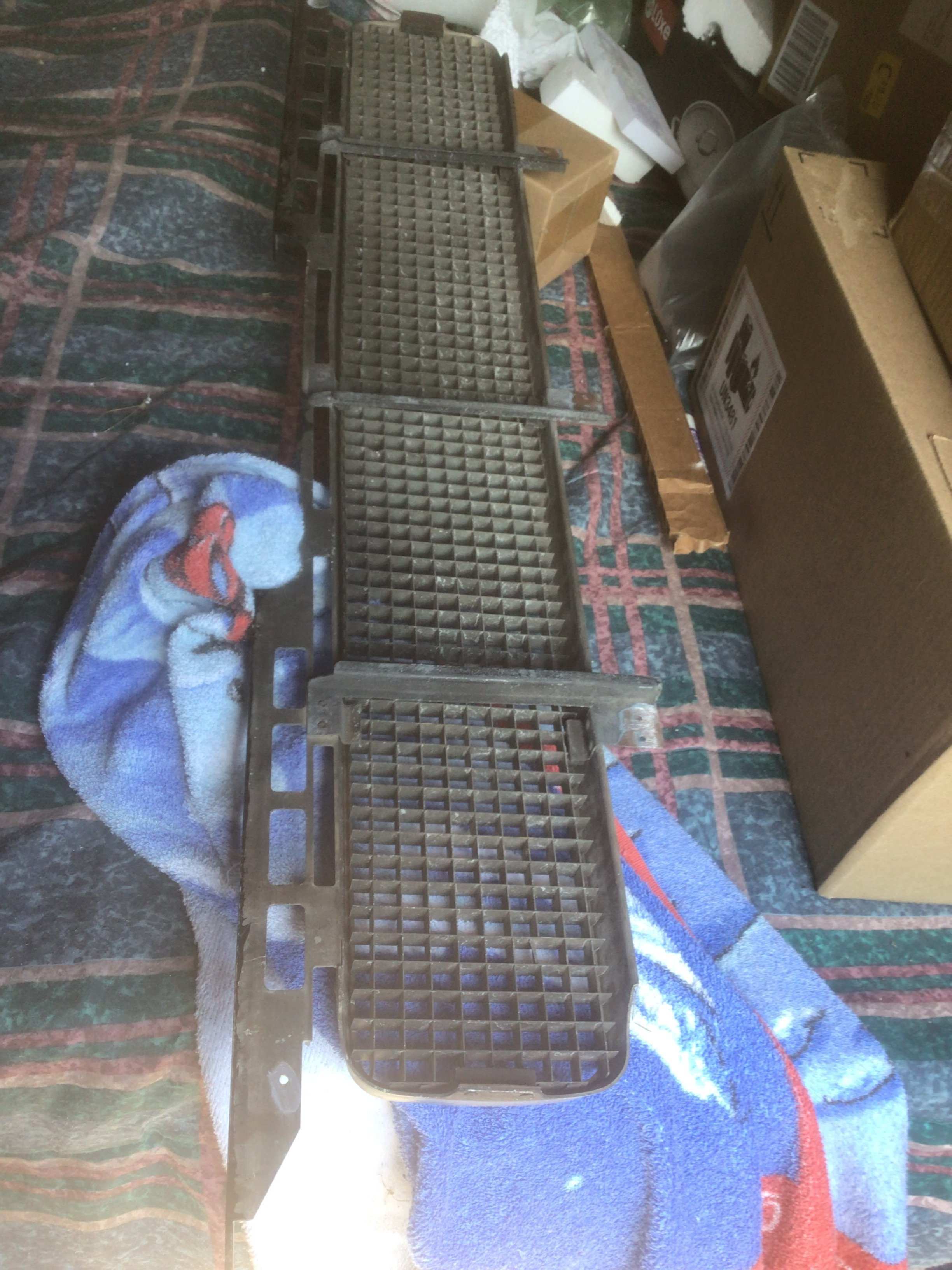 FOR SALE - 70 CHALLENGER GRILL | For E Bodies Only Mopar Forum