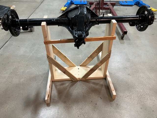 rear axle stand 2.jpg