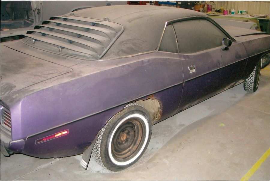 Slant Six Barracuda with Louvers BEFORE.jpg