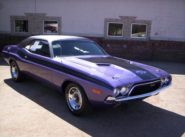 1973 CHALLENGER PLUM CRAZY 099.jpg