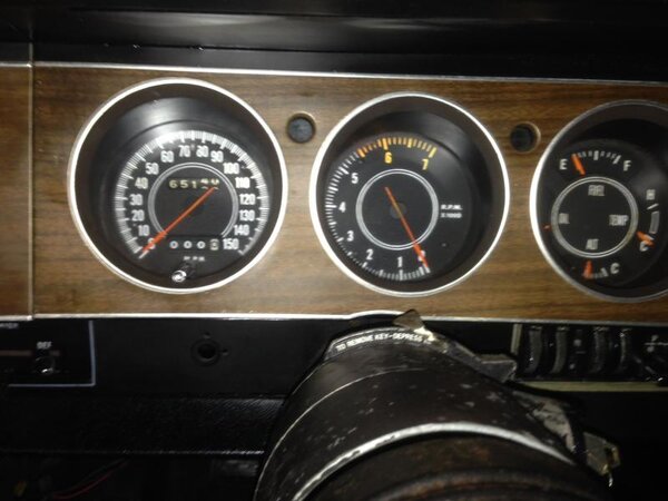 1973 Dodge Challenger Gages.jpg