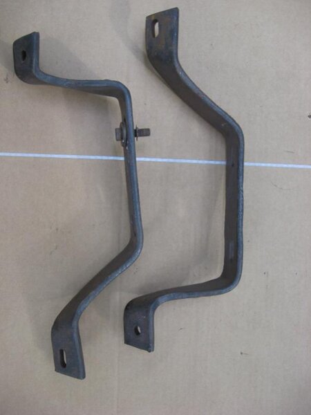 Bumper brackets & Challenger stuff 003 (600x800).jpg