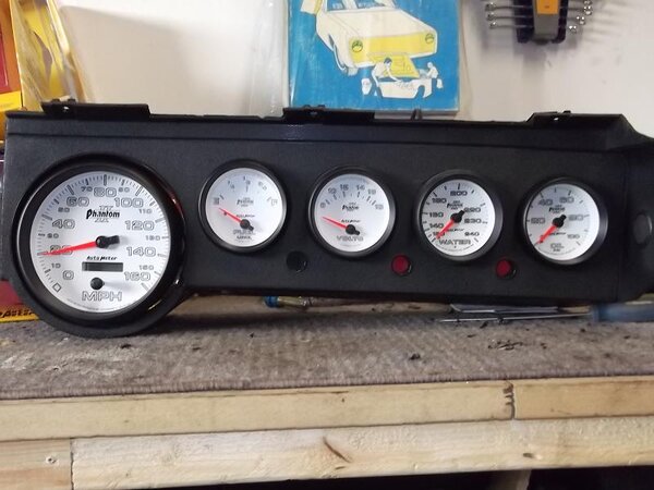 gauges 002.jpg